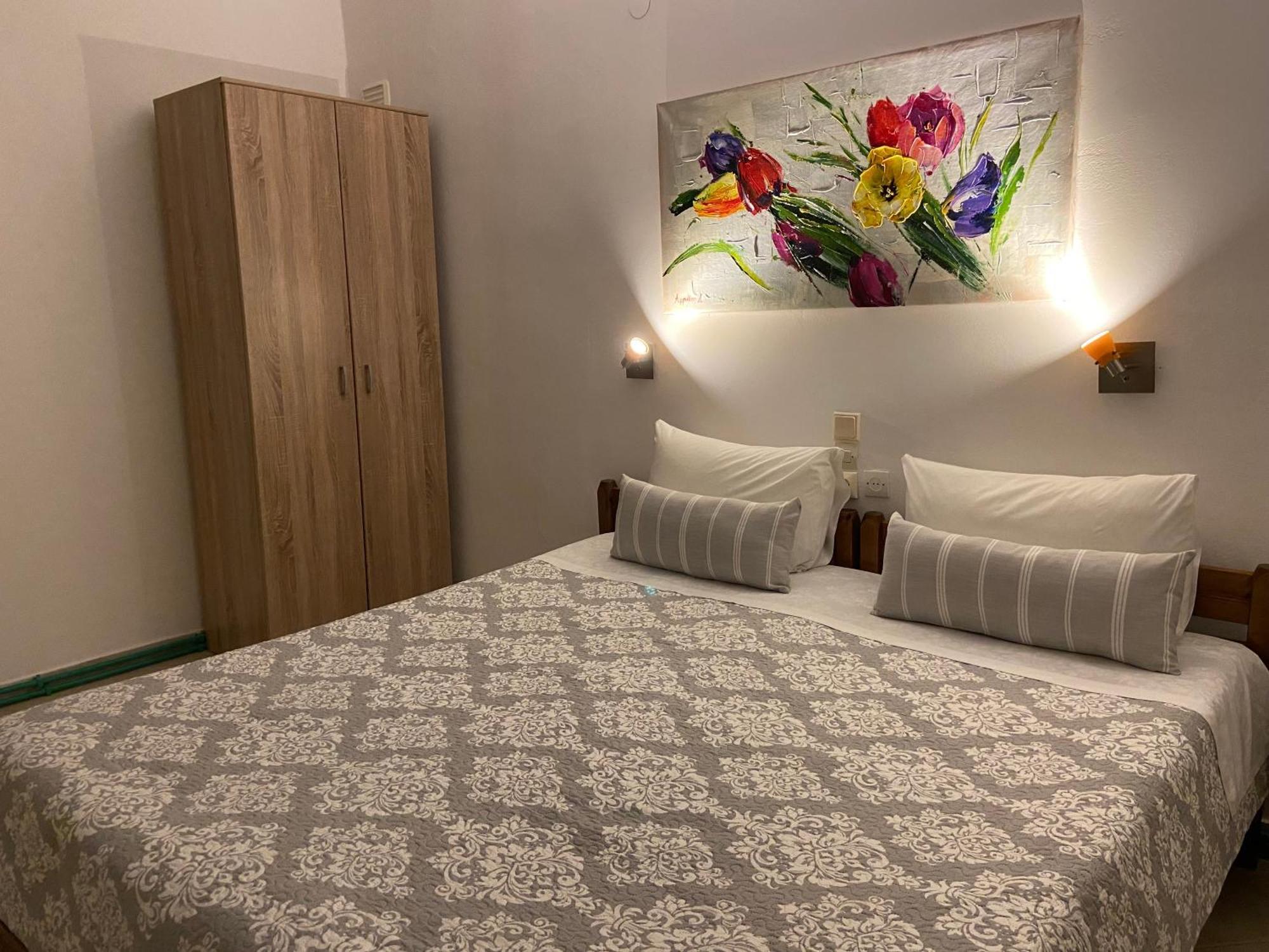 Floros Apartments Agios Stefanos Avliotes  Bagian luar foto