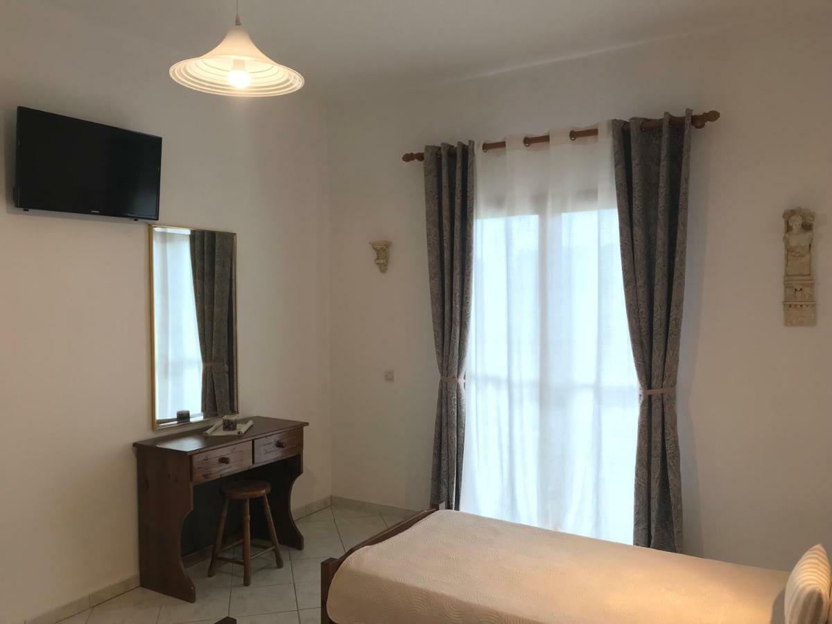 Floros Apartments Agios Stefanos Avliotes  Bagian luar foto